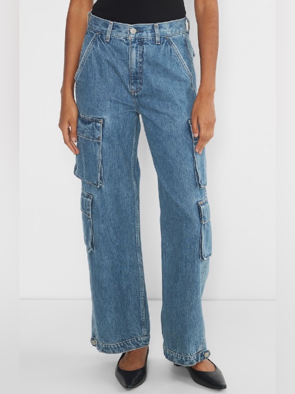 Aritzia Denim Forum women's The 90s Millie Hi-Rise Cargo jeans 100% cotton Sz 28